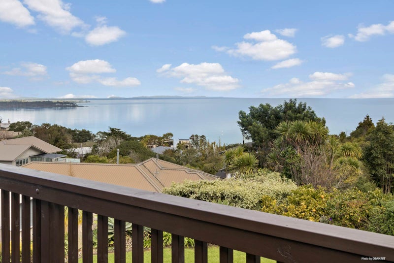 101 Halsey Drive, Lynfield, Auckland - Carousel 1