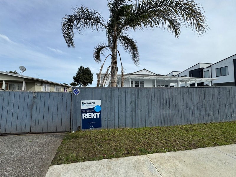 13 Rountree Place, Conifer Grove, Takanini - Carousel 16