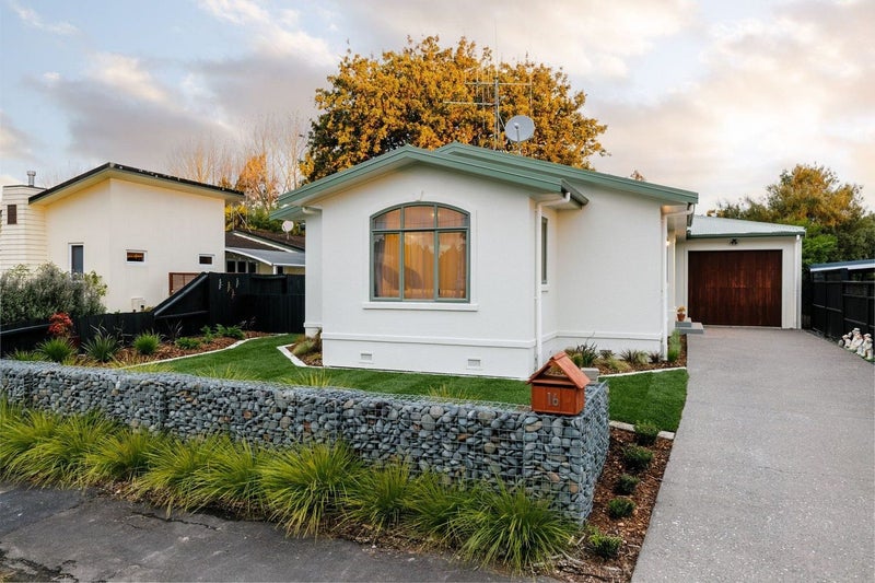 16 Cranwell Place, Hillcrest, Hamilton - Carousel 2