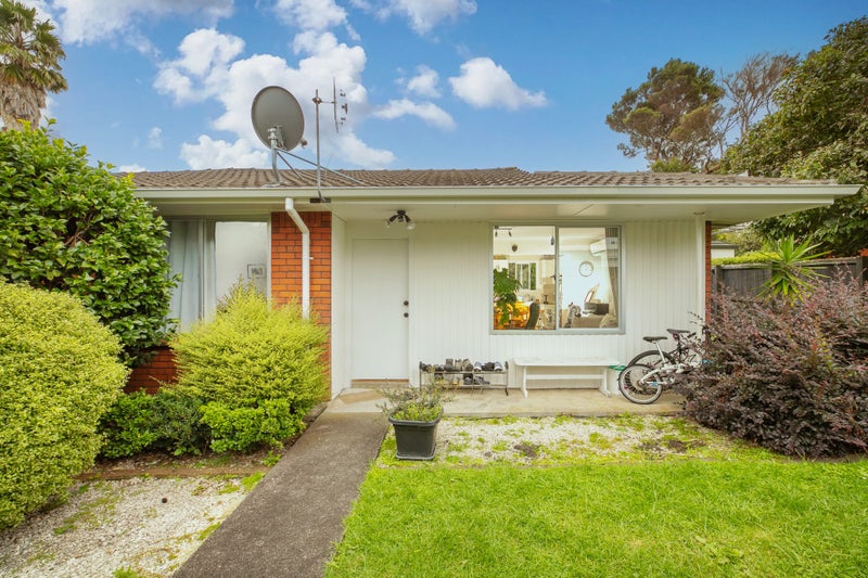 1/27 Wright Road, Point Chevalier, Auckland - Carousel 10