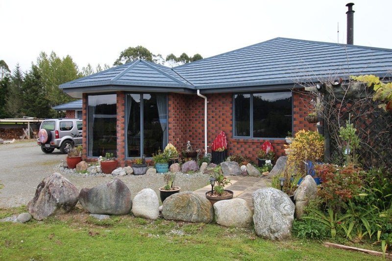 17 Gold Nugget Road, Marsden, Grey, West Coast - Carousel 1