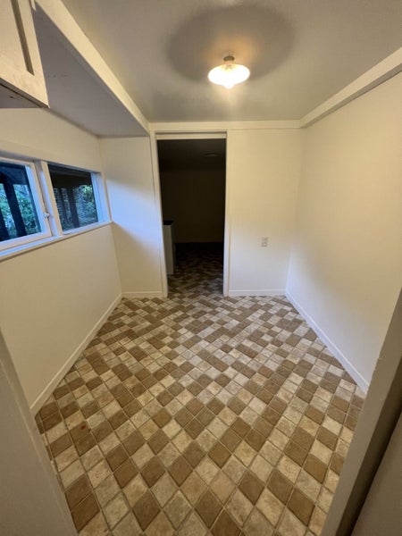 16 Richards Avenue, Forrest Hill, Auckland - Carousel 21