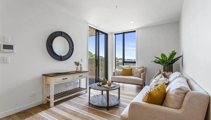 502/2 Grahame Breed Drive, Three Kings, Auckland - Carousel 2