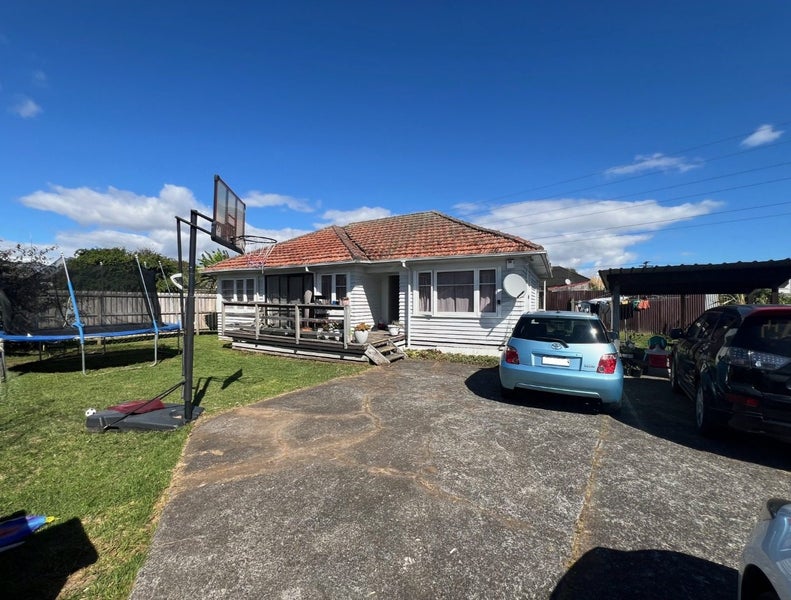 1/8 Fisher Crescent, Ōtara, Auckland - Carousel 11