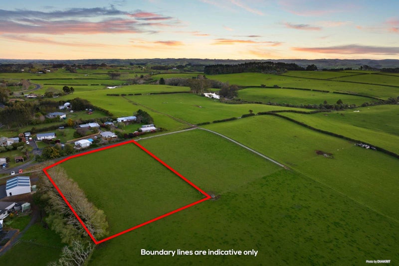 990B Highway 22, Tuakau - Carousel 1