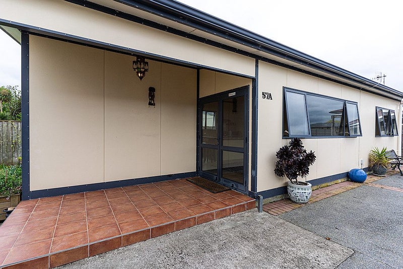 57A Sutherland Crescent, Westbrook, Palmerston North - Carousel 1