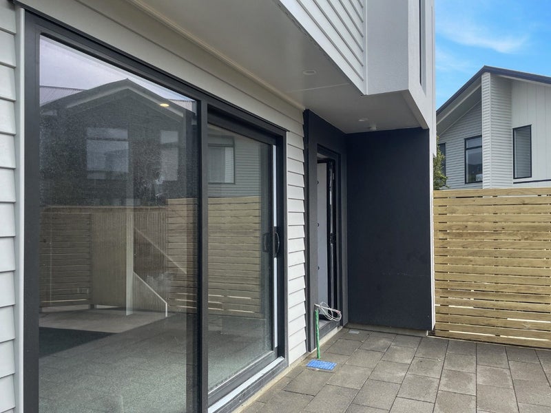 60 Walters Street, Avalon, Lower Hutt - Carousel 10