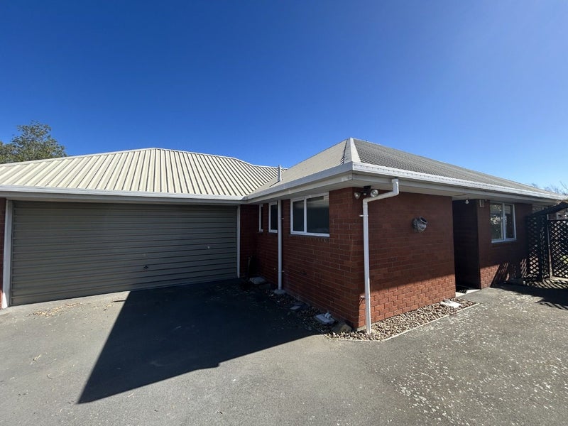 189B Queenspark Drive, Parklands, Christchurch - Carousel 1