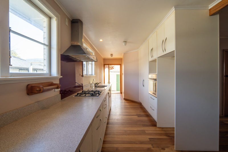 27 Willis Street, Bader, Hamilton - Carousel 2