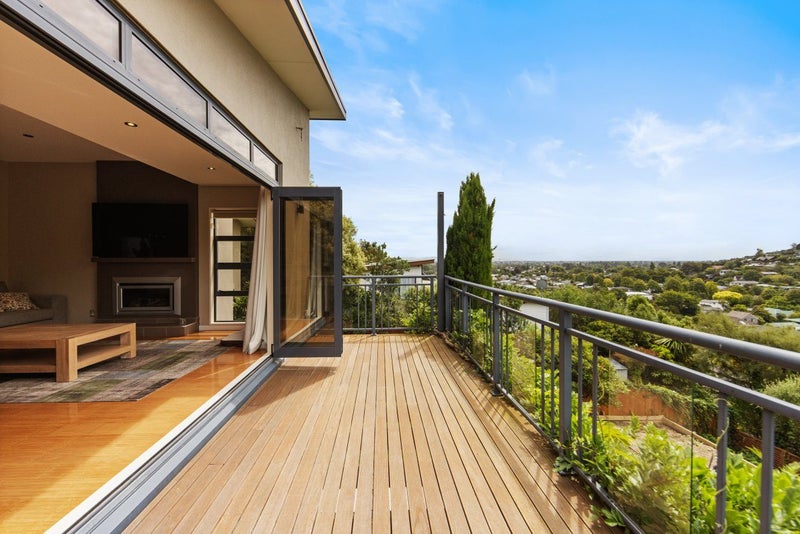 8 Emerald Lane, Cashmere, Christchurch - Carousel 2