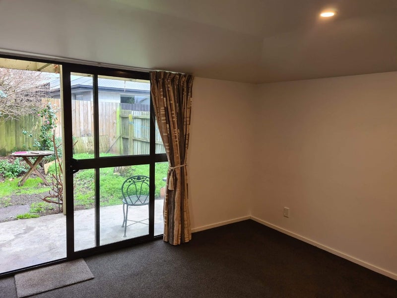 2/70 Main North Road, Papanui, Christchurch - Carousel 2