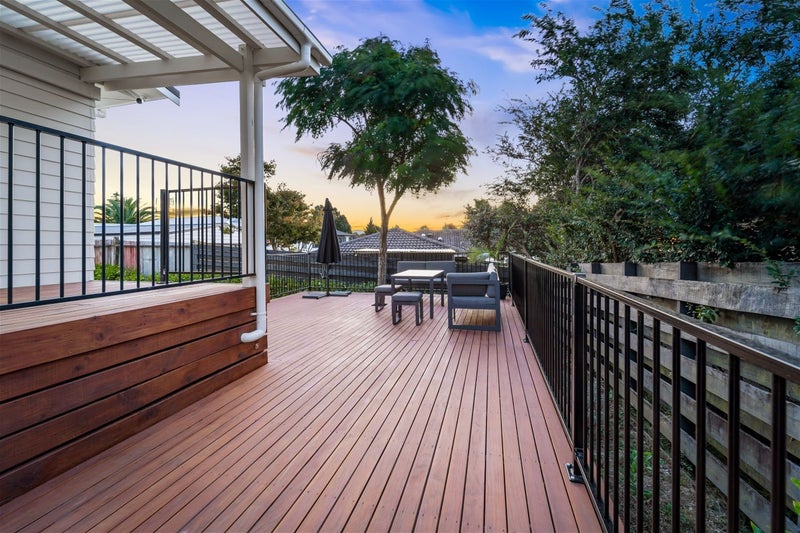 21A Sabot Place, Massey, Auckland - Carousel 2