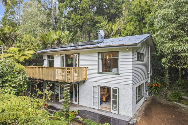 22 Paturoa Road, Titirangi, Auckland - Carousel 1