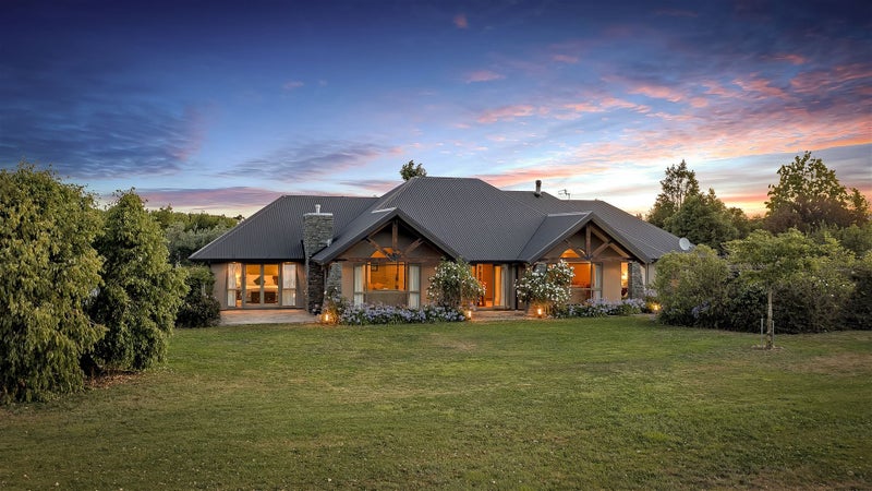 2/1314 West Coast Road, Christchurch - Carousel 2