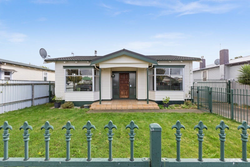 209 Riverslea Road South, Akina, Hastings - Carousel 1