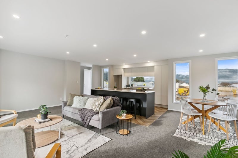 1 Te Ara o Puakawe, Wainuiomata, Lower Hutt - Carousel 1