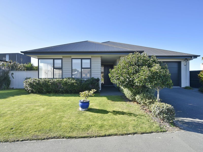 90 Aston Drive, Waimairi Beach, Christchurch - Carousel 1