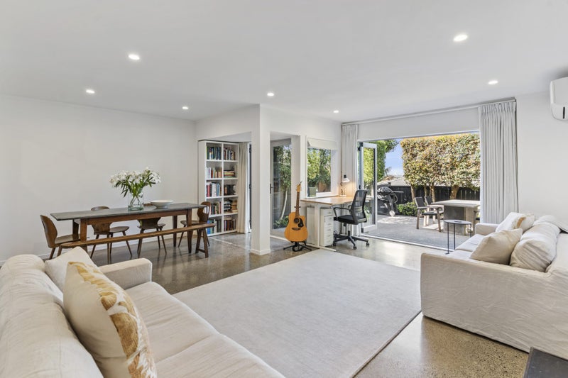 3/2 Gunson Street, Freemans Bay, Auckland - Carousel 2