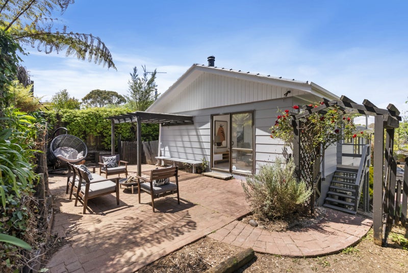 15 Jenanne Place, Totara Vale, Auckland - Carousel 14