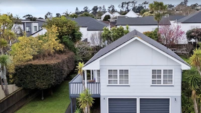 60 Marendellas Drive, Bucklands Beach, Auckland - Carousel 1