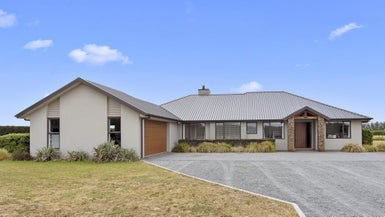 85 Tupelo Place, Rangiora - Carousel 1