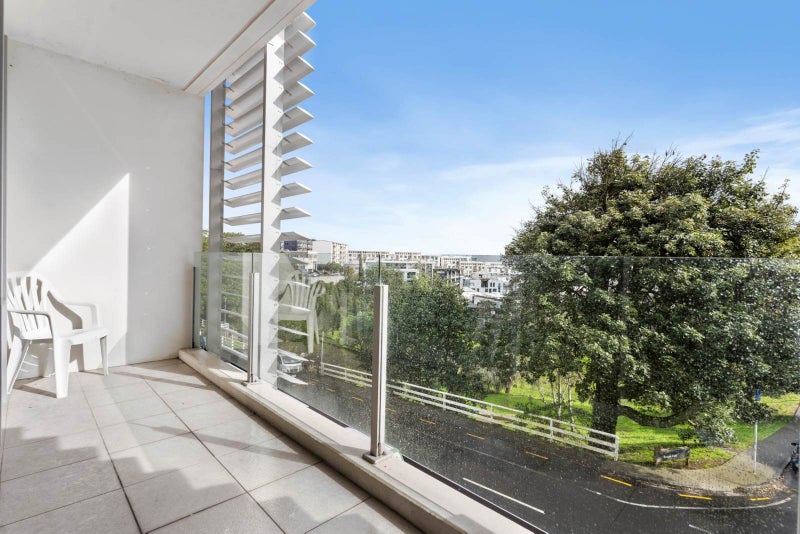 2C/14 Exmouth Street, Eden Terrace, Auckland - Carousel 1
