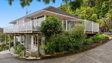 138 Normandale Road, Normandale, Lower Hutt - Carousel 1