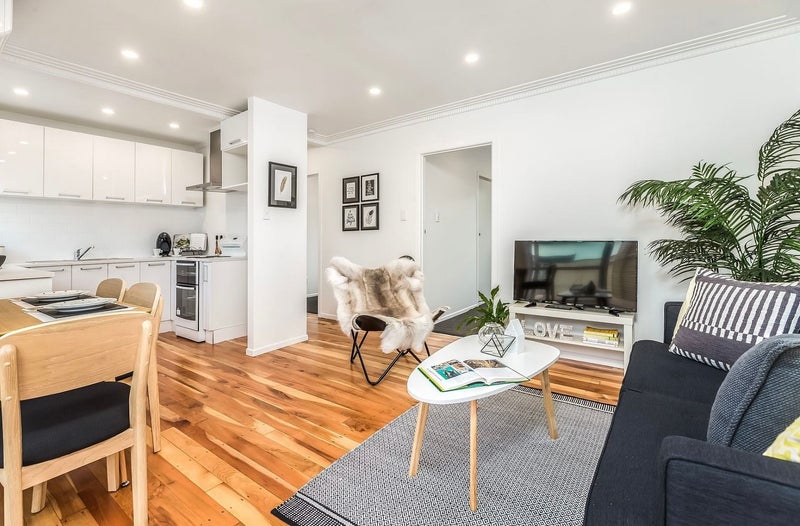 4/10 Harding Avenue, Mount Wellington, Auckland - Carousel 1