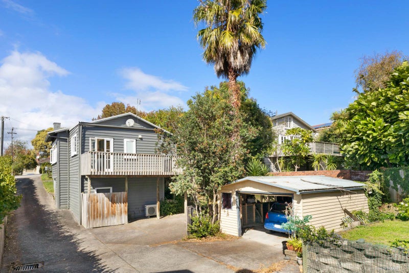 9 Watea Road, Sandringham, Auckland - Carousel 2