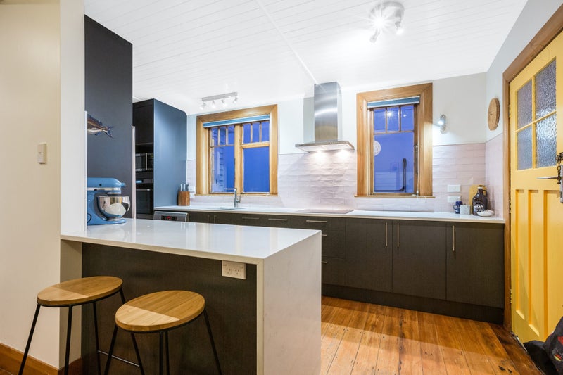 4B Bay Drive, Titahi Bay, Porirua - Carousel 2