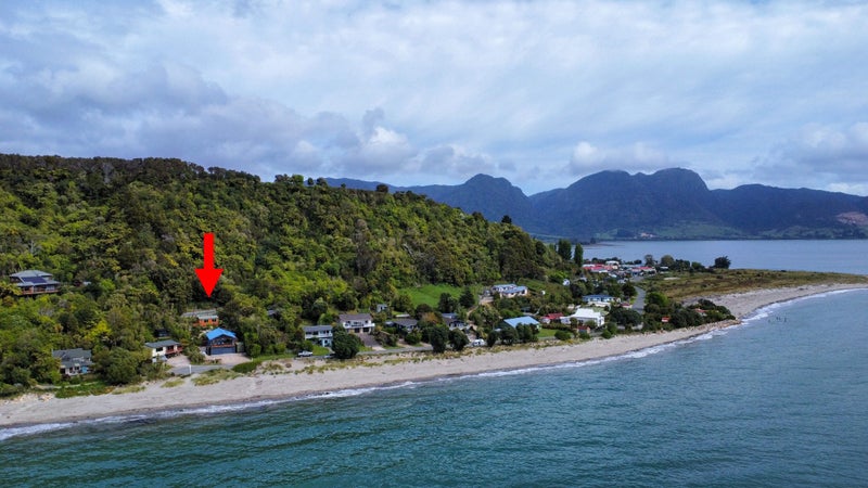 72 Beach Road, Collingwood - Carousel 1