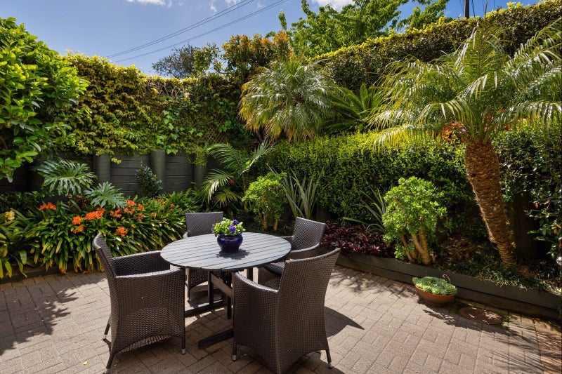 1/22 Rarangi Road, St Heliers, Auckland - Carousel 2