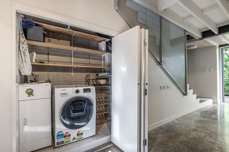 11 Foundries Lane, Freemans Bay, Auckland - Carousel 14