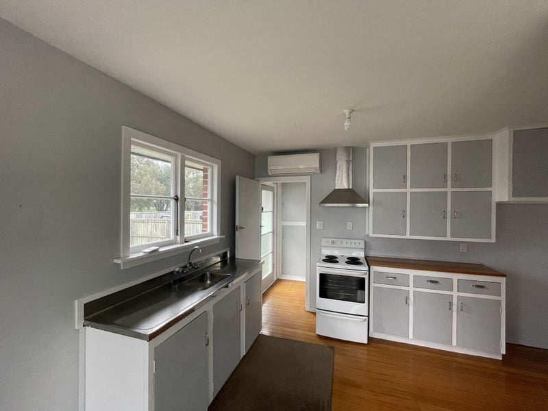 193 Springs Road, Hornby, Christchurch - Carousel 2