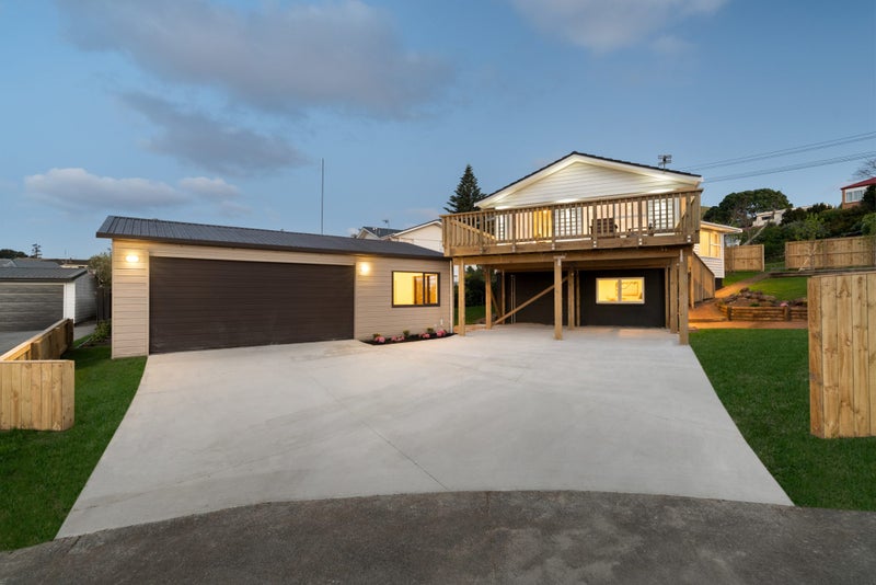 90 Taylor Road, Mangere Bridge, Auckland - Carousel 2