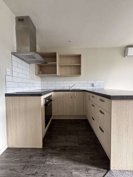 7/24 London Street, Richmond, Christchurch - Carousel 2