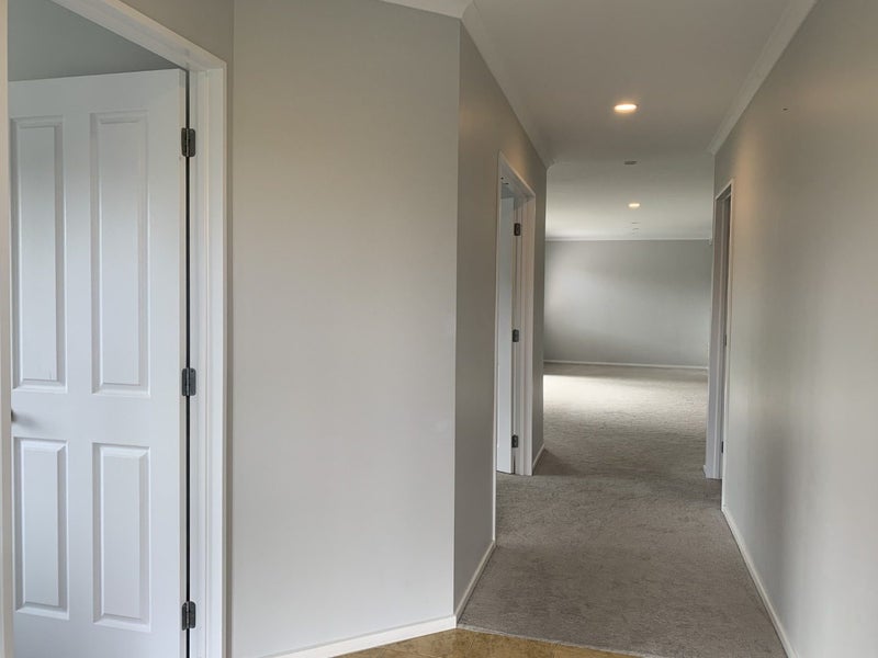 6 Fleetwood Drive, Henderson, Auckland - Carousel 2