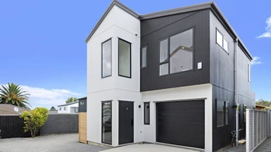 2/21 Stanniland Street, Sunnyhills, Auckland - Carousel 1