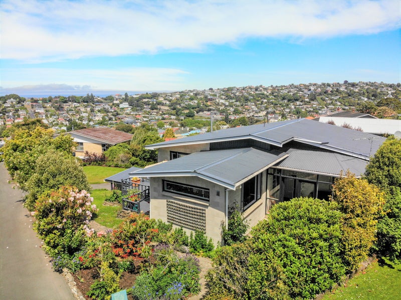 18 Hastings Street, Wakari, Dunedin - Carousel 1