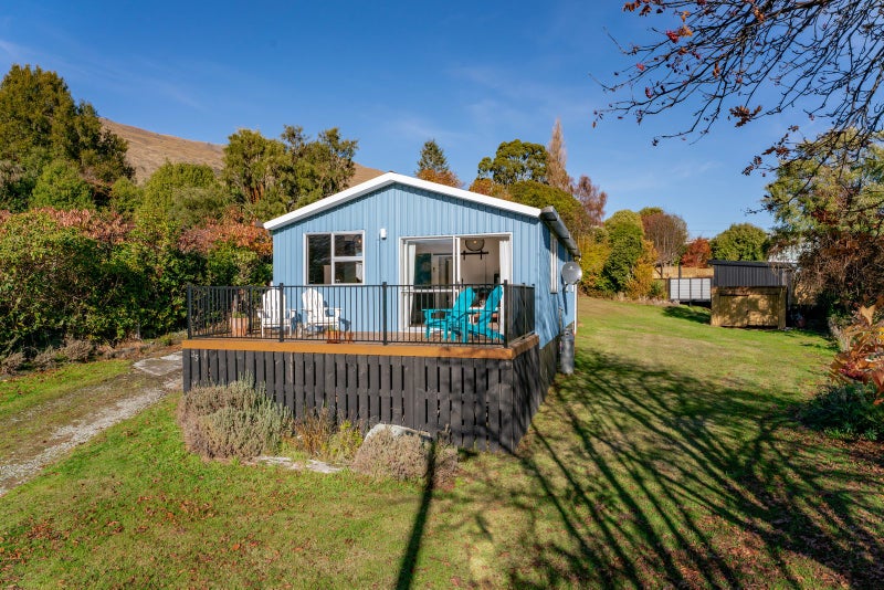 35 Wesney Terrace, Kingston - Carousel 2