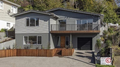 4 Oriel Avenue, Tawa, Wellington - Carousel 1
