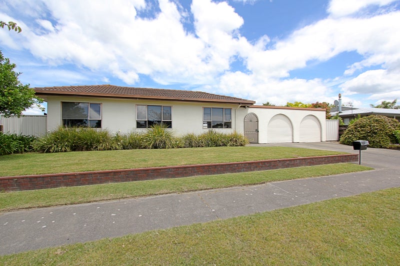 7 Lancaster Street, Tamatea, Napier - Carousel 1