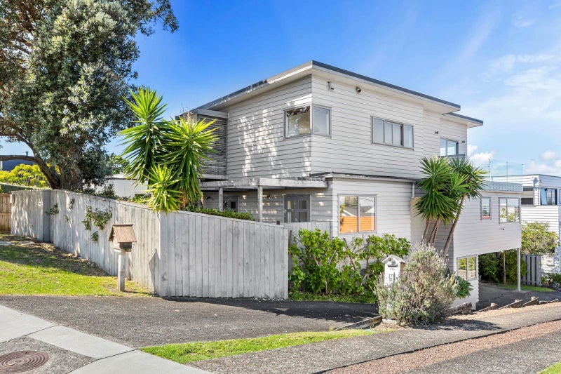 1/19 Seaview Road, Castor Bay, Auckland - Carousel 17