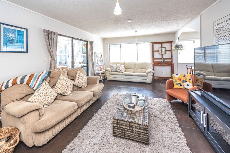 40 Mosston Road, Castlecliff, Whanganui - Carousel 2