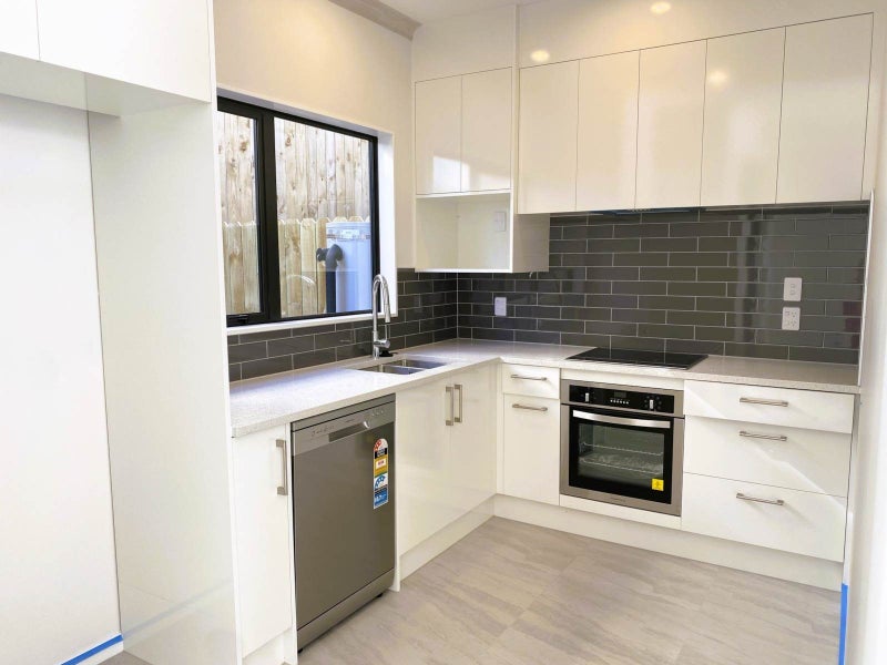 55C Drake Street, Howick, Auckland - Carousel 2