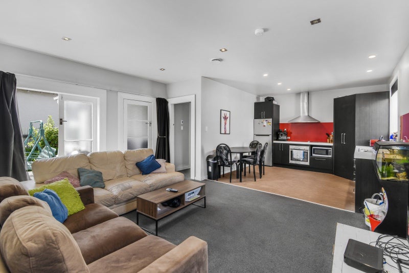 46 Young Street, Saint Kilda, Dunedin - Carousel 1