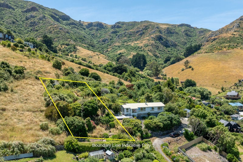 12B Days Road, Lyttelton - Carousel 2