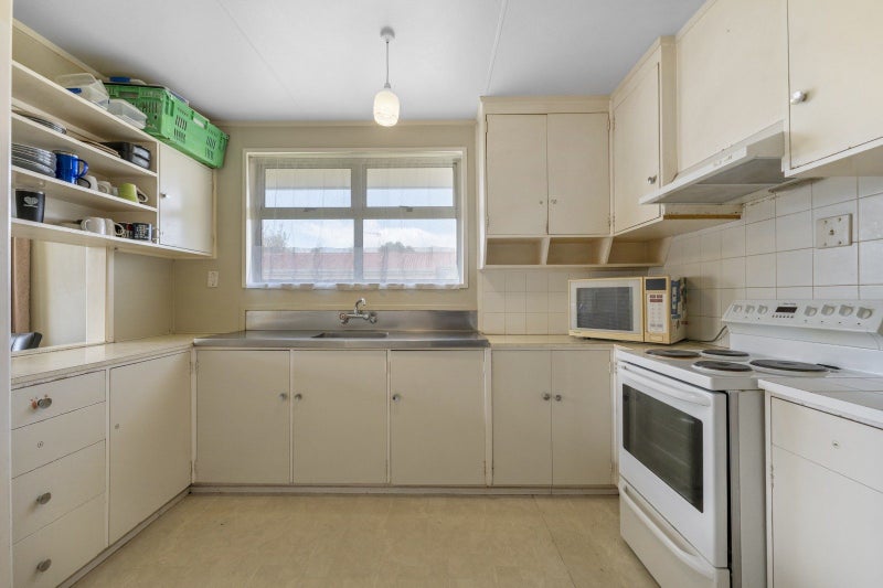 2 Te Rewha Street, Turangi - Carousel 2
