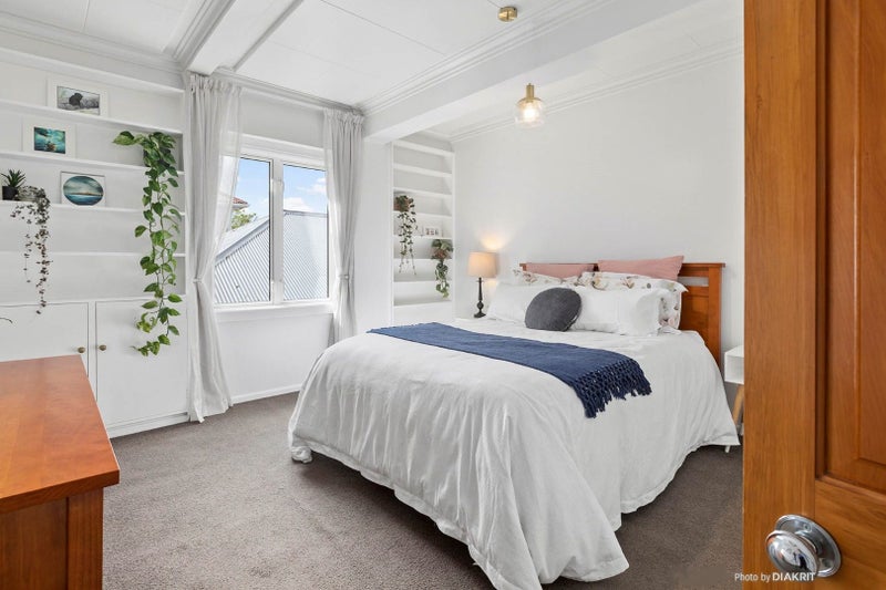 6/68 Hill Street, Thorndon, Wellington - Carousel 1