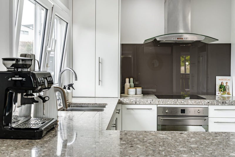 352E Kohimarama Road, St Heliers, Auckland - Carousel 24